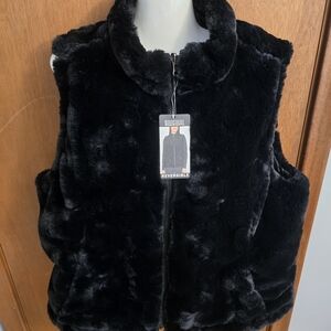 New With Tags Black Reversible Faux Fur Vest